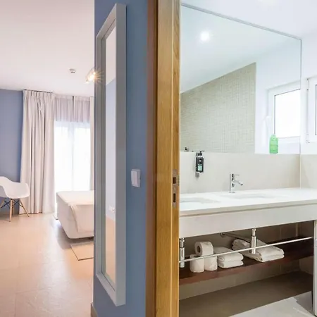 Roma Villa *